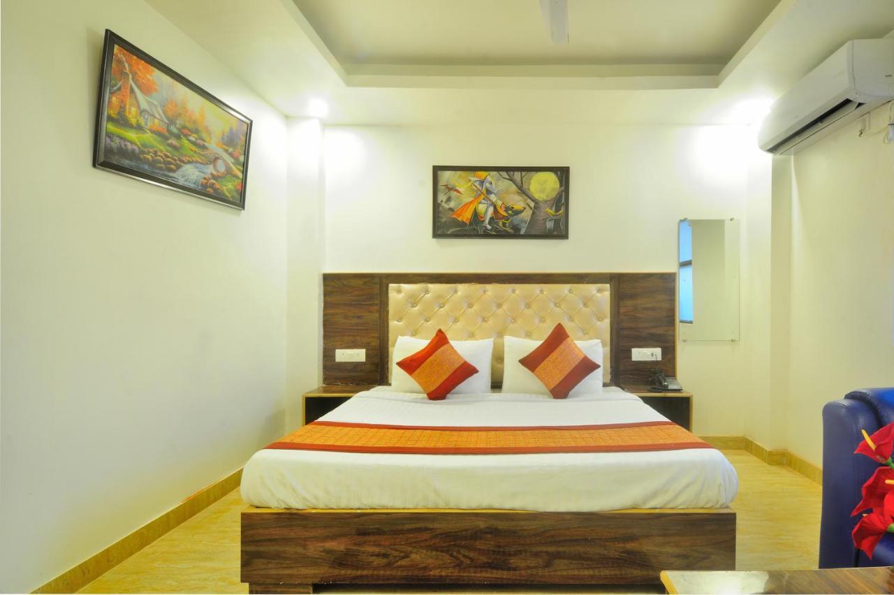Hotel Noida Delight Экстерьер фото